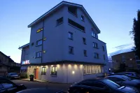Businesshotel Lux - parking