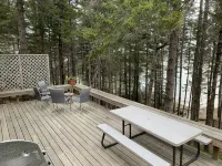 Coveside Cottage-on the shore overlooking Bass Hbr - 4-stjärniga
