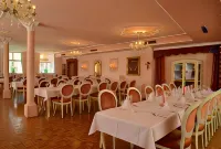 Romantica Hotel Blauer Hecht - breakfast