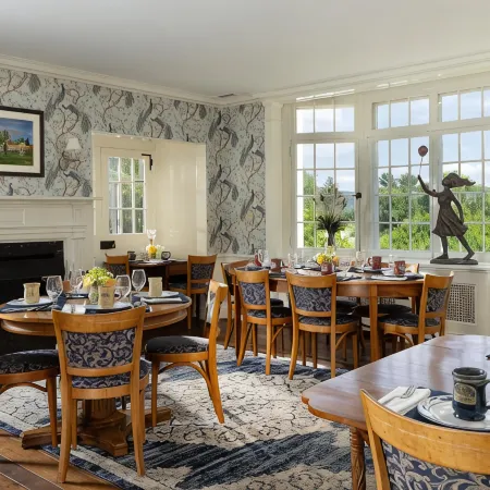 Devonfield Inn Отели в г. Ли