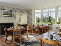 Devonfield Inn