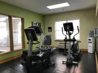 Country Inn & Suites by Radisson, Dalton, GA - gimnasio