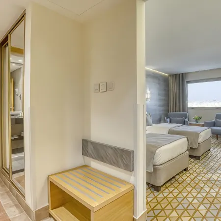 Geneva Hotel