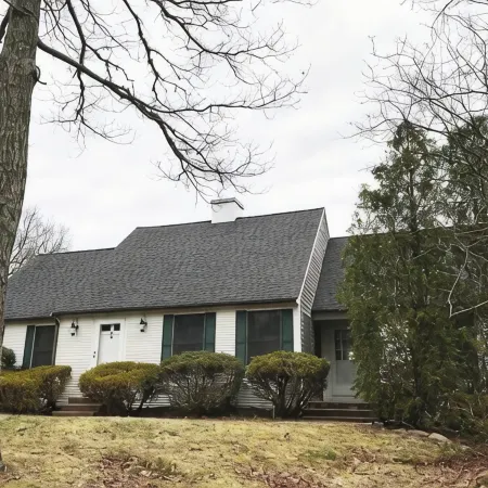 Spacious 5-bedroom house with WiFi and AC in marvelous Barnstable