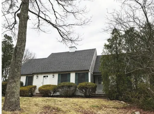 Spacious 5-bedroom house with WiFi and AC in marvelous Barnstable