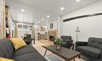 Modern, Spotless Anchorage Retreat • Walkable, Quiet, and Perfect for Families - 4 estrellas
