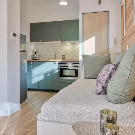 Superb Cosy Studio, Terrace, parking, ski locker close to slopes.