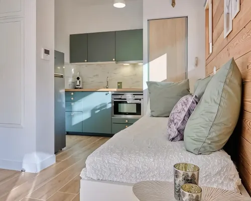 Superb Cosy Studio, Terrace, parking, ski locker close to slopes. Hotels in Vars