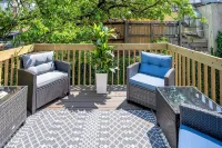 Prime Mt Adams+Lux Beds+Sleeps 6ppl+Deck Views+Smart TVs+Spacious Living Rooms - อพาร์ทเม้นท์
