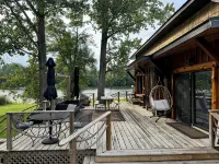 Welcome to Shangri-Lodge Your 2 cabin retreat on a family friendly lake. - Chalets