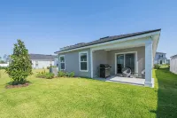 Shoreline Sanctuary – Pool • Beach• Downtown• Pickle ball• Putting Green - Boutique