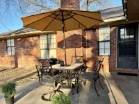 Guest Favorite, Charming Home Near I-40 & I-540 and Near Ft. Smith - 3-Star
