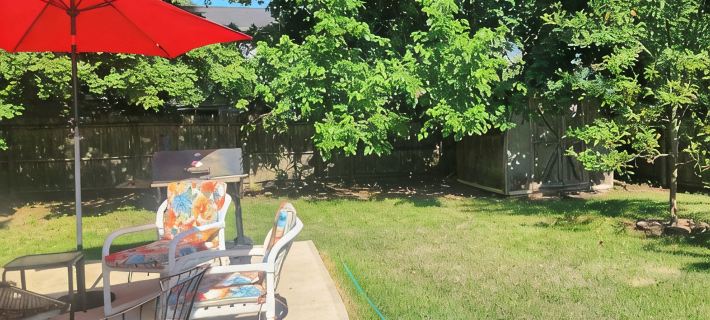 Spotless Geneva Home!  Minutes to Wineries, Spires, Downtown, & the Strip! Ξενοδοχεία στην πόλη Ashtabula County