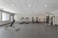 Charming 2-bedroom/2 bath apartment with spa & fitness room amenities in Mankato - Gym