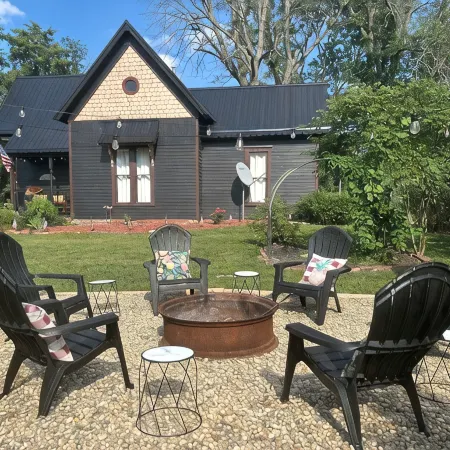 Turkey Run Retreat - Fire Pit - Sauna - Sleeps 12
