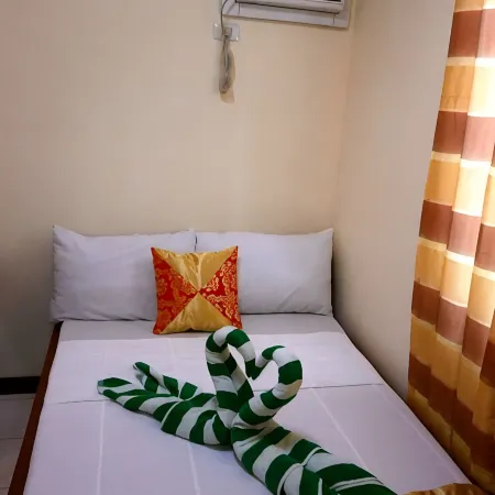 Wendy's Apartelle