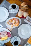 Stay Essential Apartments by Time Hotel & Apartments - breakfast