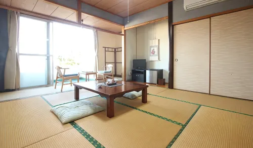 Wakamatsuya Ryokan - Homestays