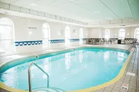 Fairfield Inn & Suites Russellville - Pools