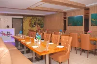 Hotel Shri Radha Nikunj Vrindavan Opposite Prem Mandir - Breakfast