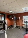 SureStay by Best Western Forsyth Decatur - Gym