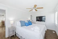 Updated Villa Near Bhi Club - Reduced Spring Rates Through May