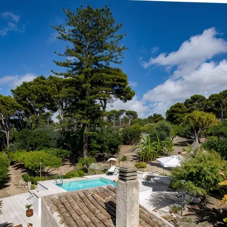 Antica Fortezza Villa Fontana - large garden, private pool and maximum privacy