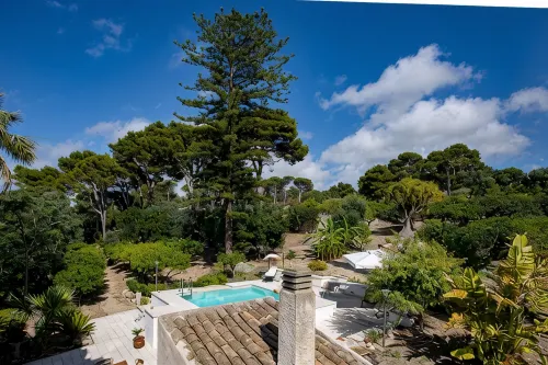 Antica Fortezza Villa Fontana - large garden, private pool and maximum privacy