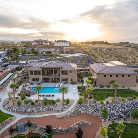 Large 9 Bedroom Home w/Private Pool, Indoor Sports Court & Arcade Room