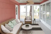 Adorable Coral Cottage, 1 block to the beach, Great Location in Dewey Beach! - 4-Star