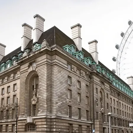 Premier Inn London County Hall Отели рядом с достопримечательностью «Театр Олд-Вик»