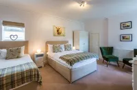 Lamlash Bay Hotel - bar