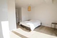 TravelEase - Midi - Homestays
