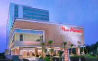 The Alana Hotel & Convention Center Solo by Aston