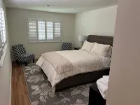 Stylish Condo Steps from St. Helena Wineries & Downtown - Wifi