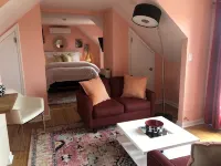 Cozy Chambourcin Cottage at Willow Creek Winery - Homestays