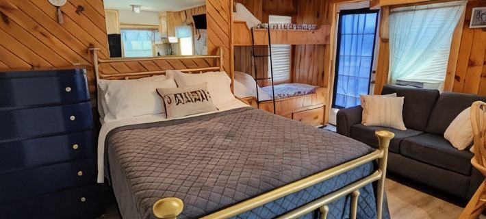 Drop anchor in our studio only steps to the beach Hotéis em Hampton Beach