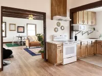4 Bed/4 Bath Historic Downtown Parkville Home - 3 estrellas