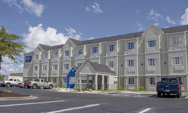 Microtel Inn & Suites by Wyndham Camp Lejeune/Jacksonville