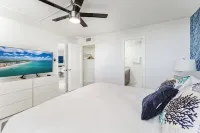Modern 2BR/2BA with Balcony- Directly Across from the Beach - balcony