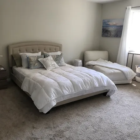Spacious Cape May 3 bedroom home with large pool