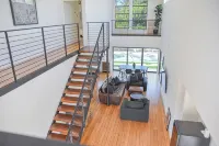 Large Modern 4 Bed in Arcadia w/ Pool & HT - 10min from old town Scottsdale - 5-Star