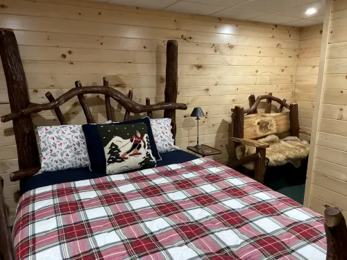 Cozy home in the ADK, amazing location!