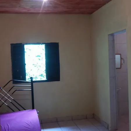 CHÁCARA PÉ DA SERRA with swimming pool, soccer pitch, barbecue area, fishpond