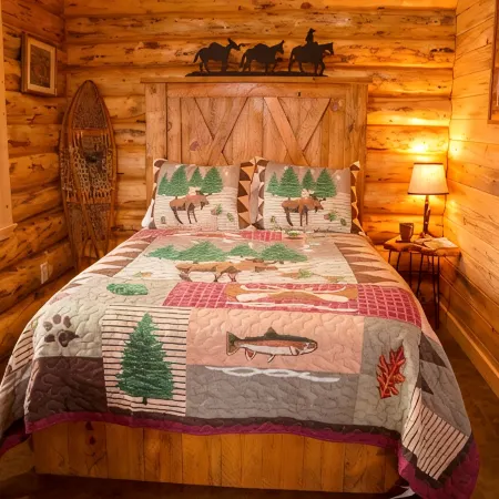 The Ranch House Cabin at J&J Cabins