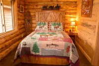 The Ranch House Cabin at J&J Cabins