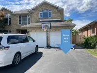Beautiful 2-bedroom Guest Home in Guelph - piscine