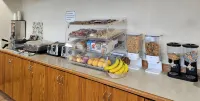 パーフェクト インズ & スイーツ - 朝食