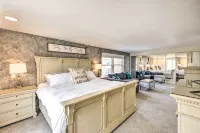 Large Pet-Friendly Salida Ranch w/ Hot Tub, Game Room & Scenic Views - Boutique