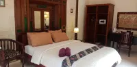 Rumah Boedi Private Residence Villa - spa